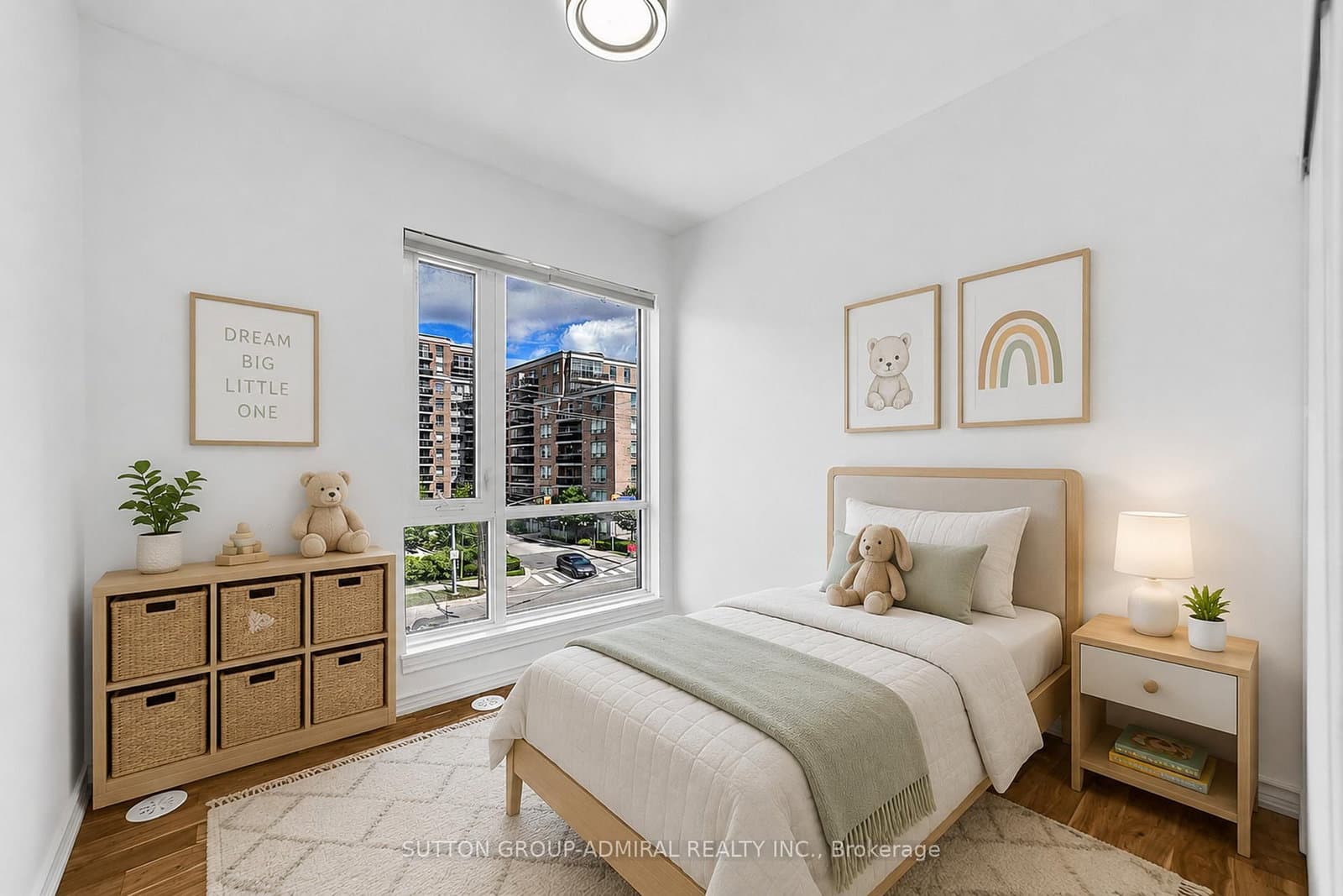 639 Lawrence Avenue, Unit 305 thumbnail 20