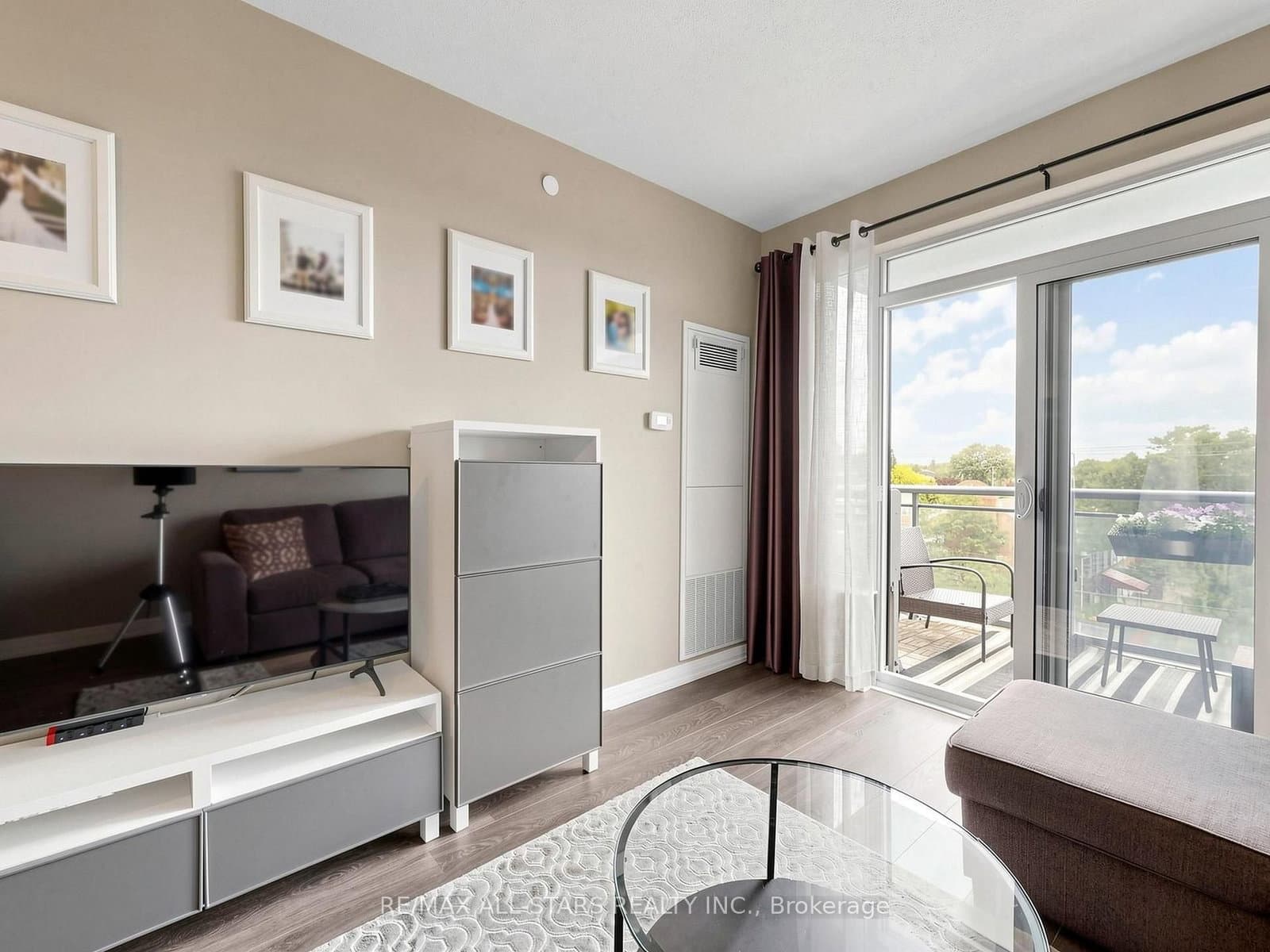 50 Ann O'Reilly Road, Unit 427 thumbnail 11