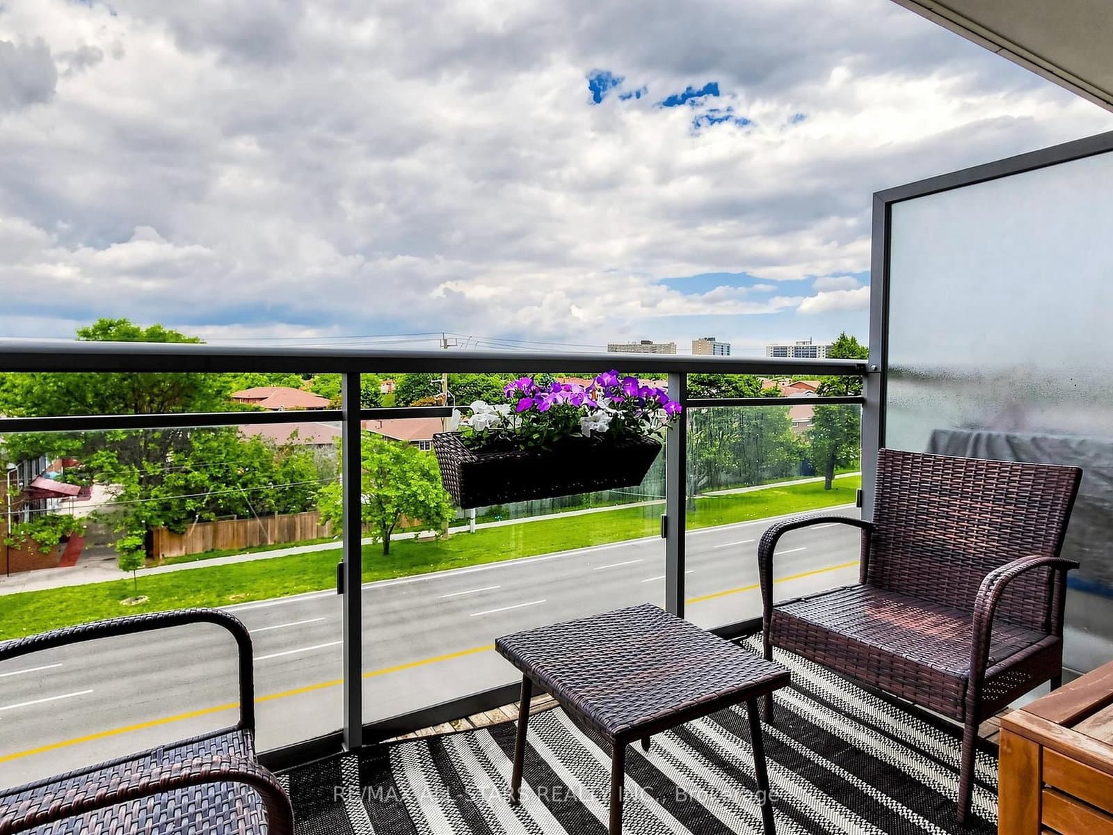 50 Ann O'Reilly Road, Unit 427 thumbnail 24