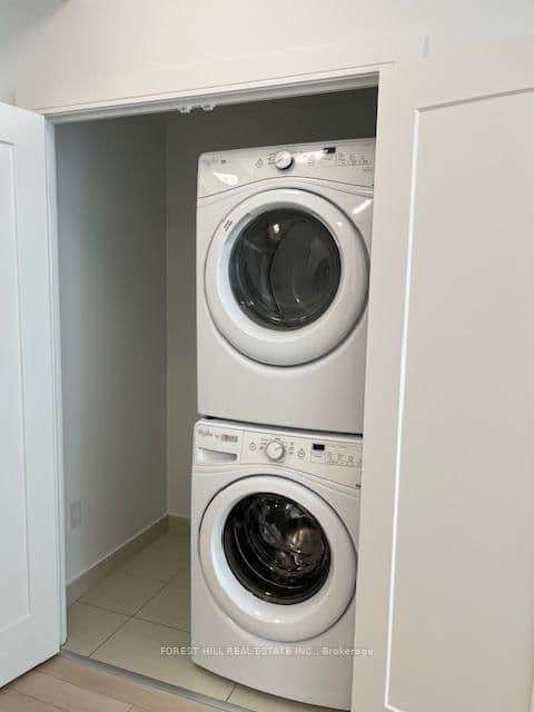 310 Tweedsmuir Avenue, Unit 1705 thumbnail 18
