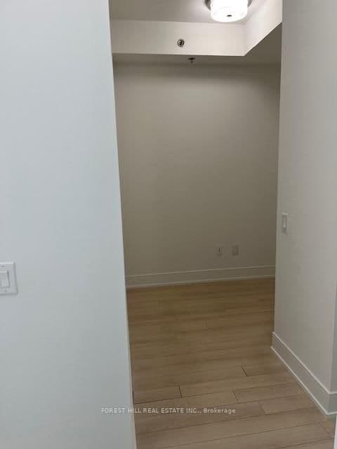 310 Tweedsmuir Avenue, Unit 1705 thumbnail 6