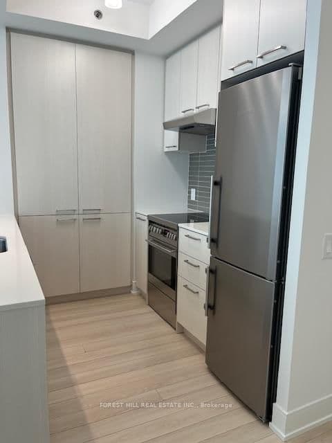 310 Tweedsmuir Avenue, Unit 1705 thumbnail 8