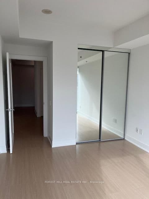 310 Tweedsmuir Avenue, Unit 2404 thumbnail 21