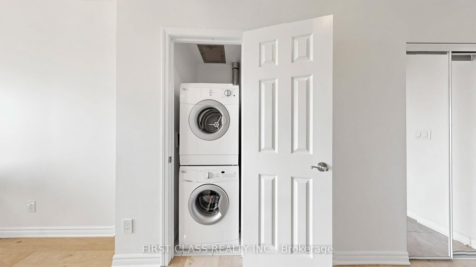 18 Holmes Avenue, Unit 612 thumbnail 16