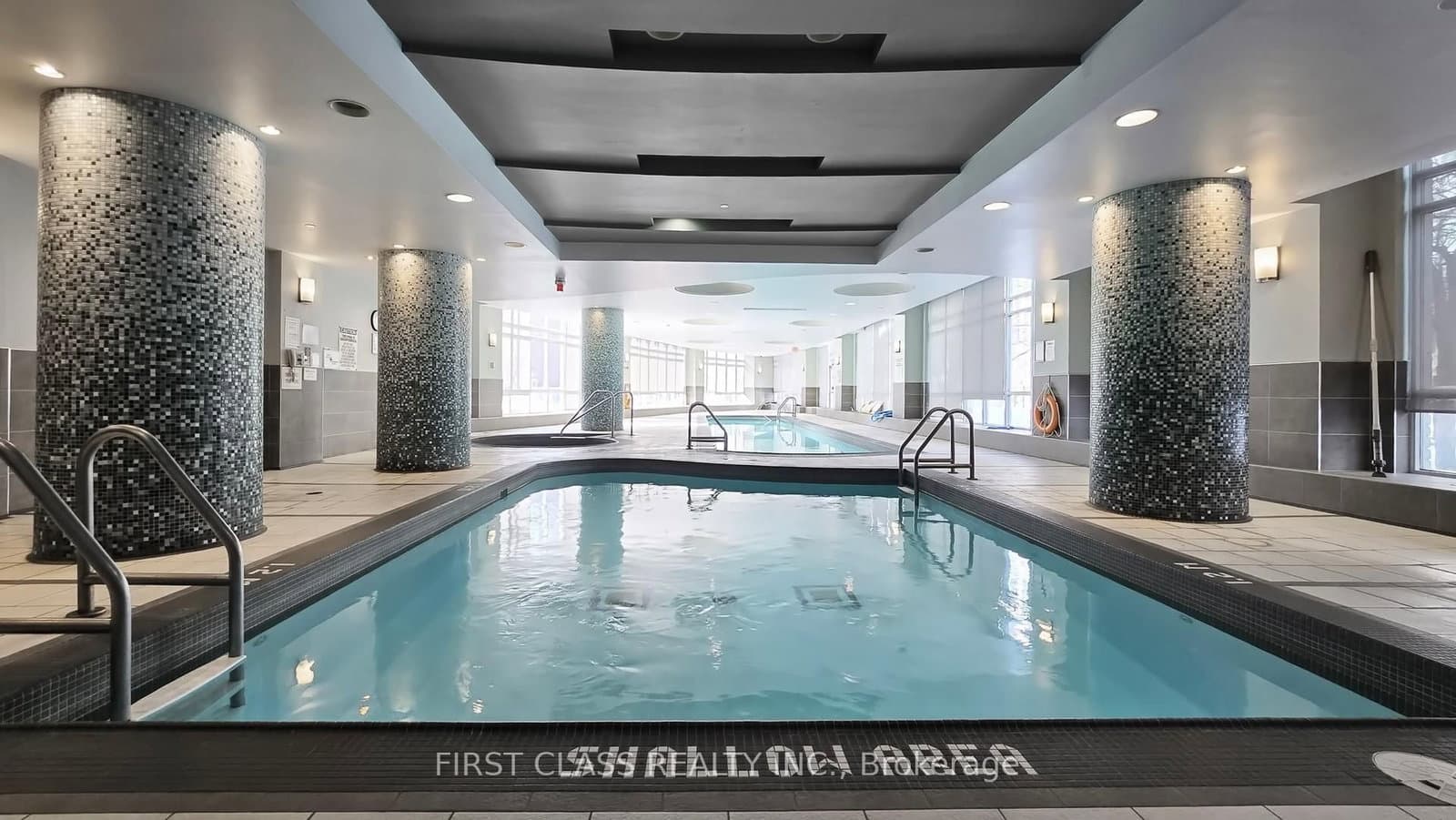 18 Holmes Avenue, Unit 612 thumbnail 23