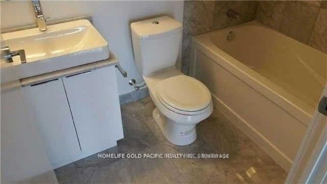 14 York Street, Unit 5301 thumbnail 11