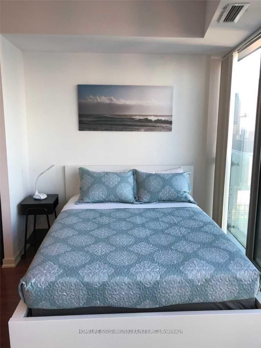 14 York Street, Unit 5301 thumbnail 8