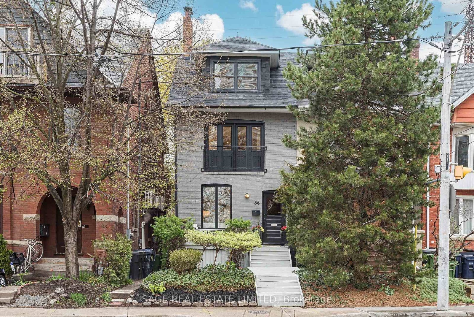 86 Dupont Street - Image 1