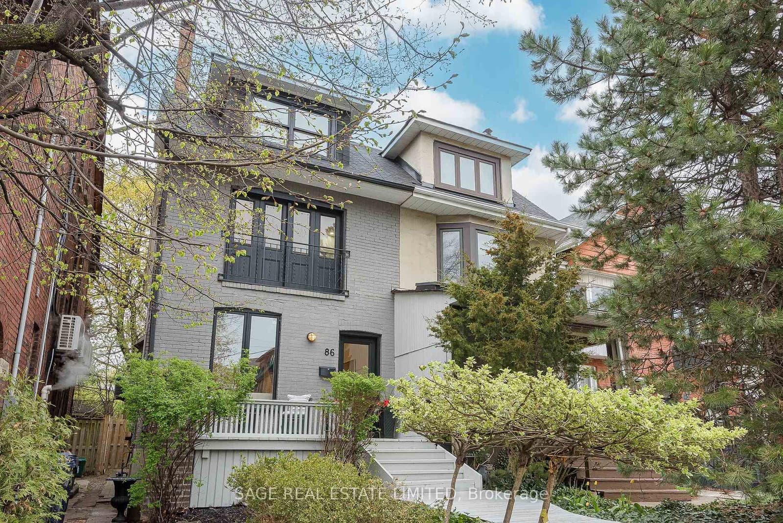 86 Dupont Street thumbnail 2