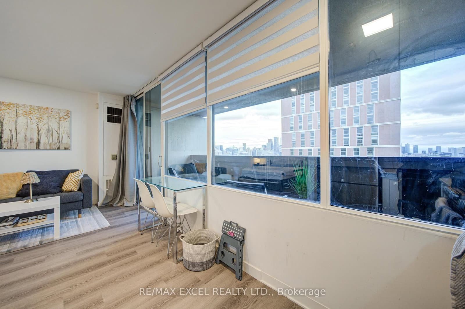 720 Spadina Avenue, Unit 1605 thumbnail 32