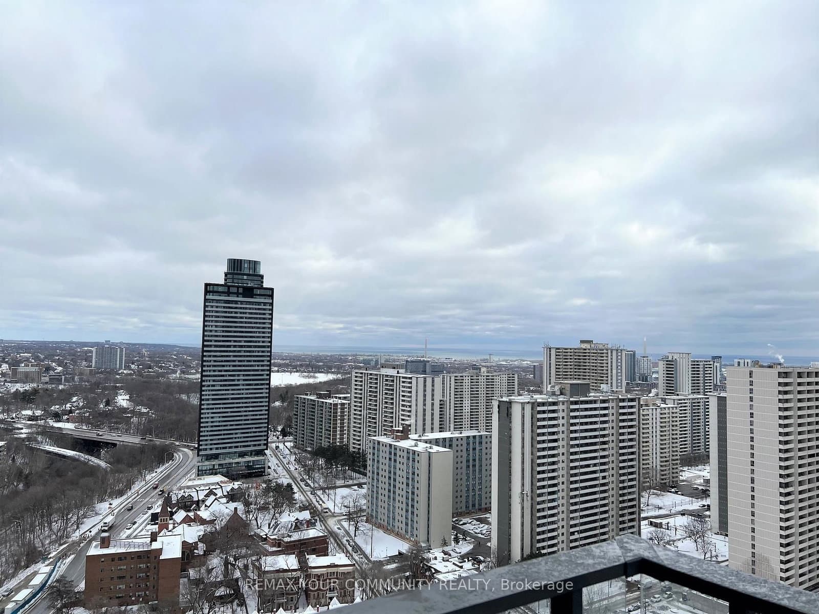 395 Bloor Street E, Unit 2601 thumbnail 11