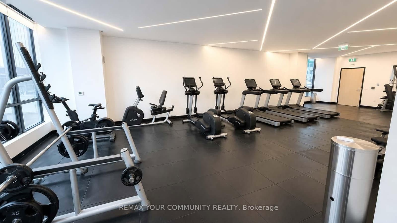395 Bloor Street E, Unit 2601 thumbnail 17