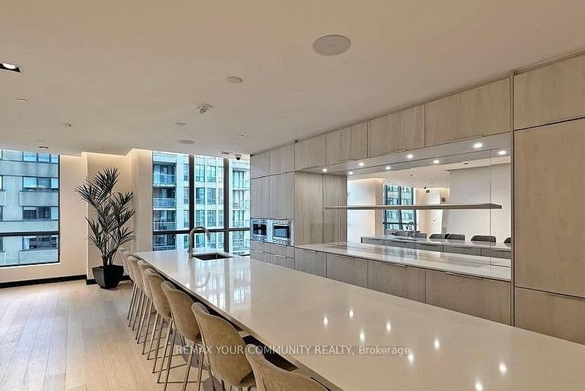 395 Bloor Street E, Unit 2601 thumbnail 22