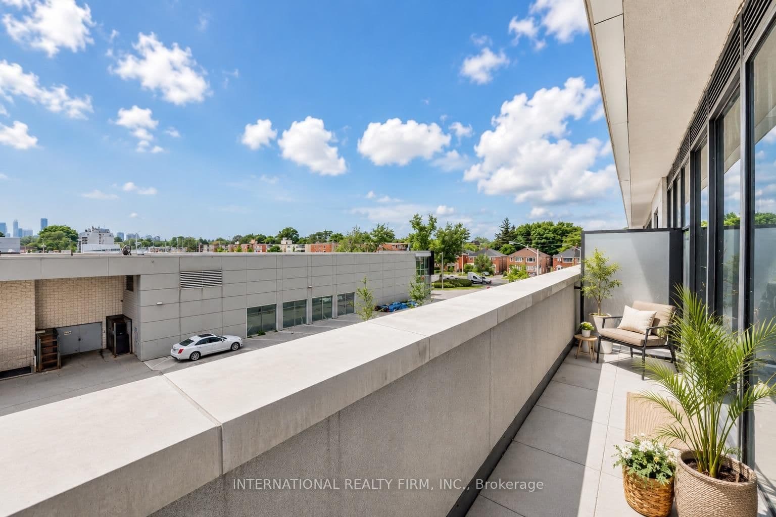 33 Frederick Todd Way W, Unit 207 thumbnail 15