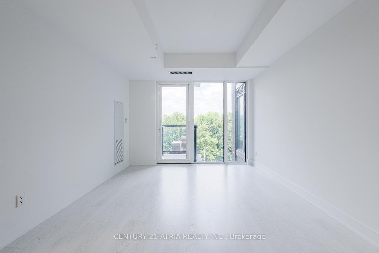 308 Jarvis Street, Unit 511 thumbnail 3