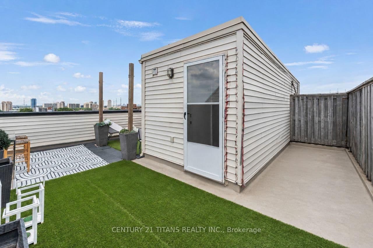 1837 Eglinton Avenue E, Unit 222 thumbnail 27