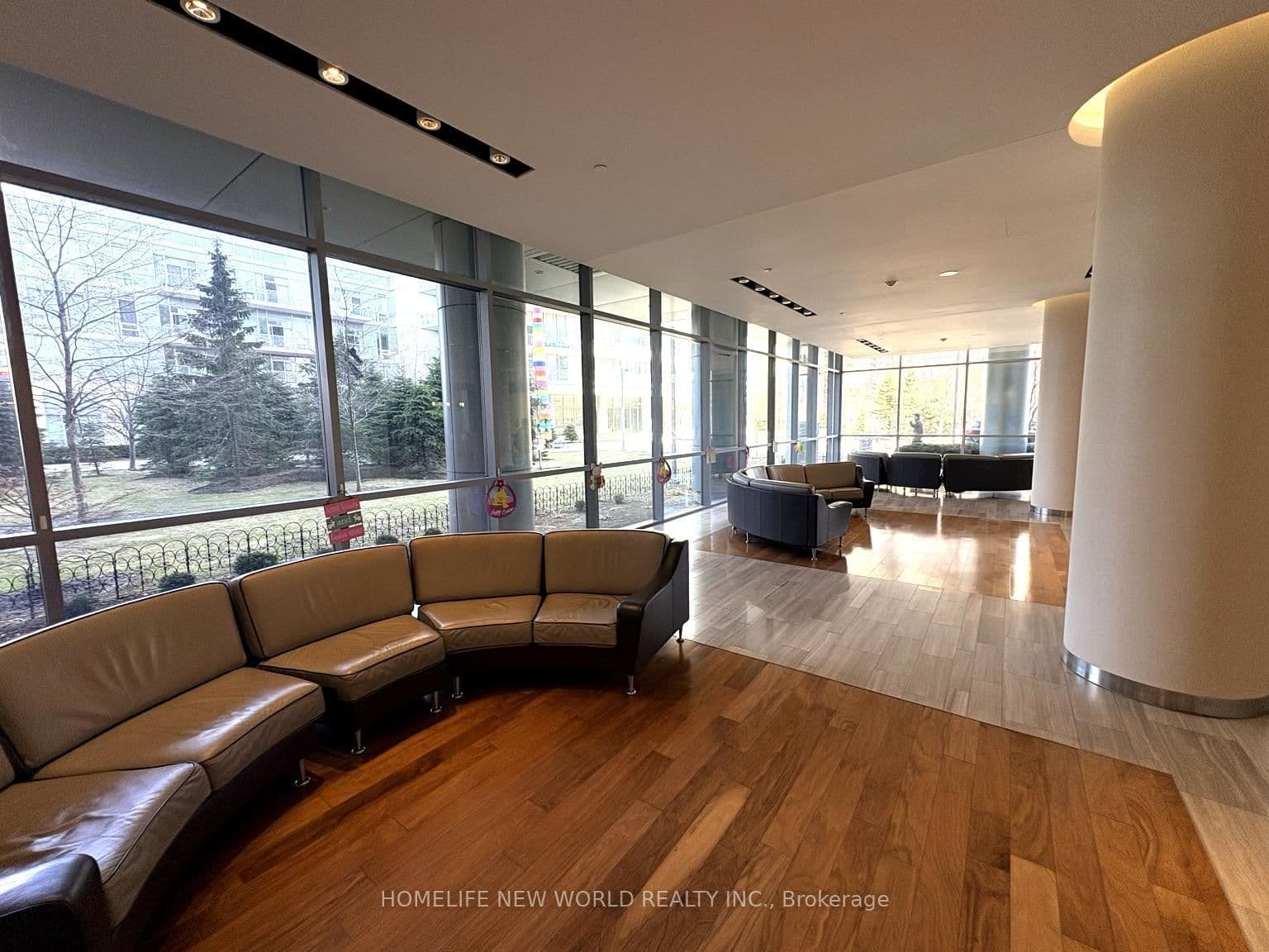 66 Forest Manor Road, Unit 1206 thumbnail 5
