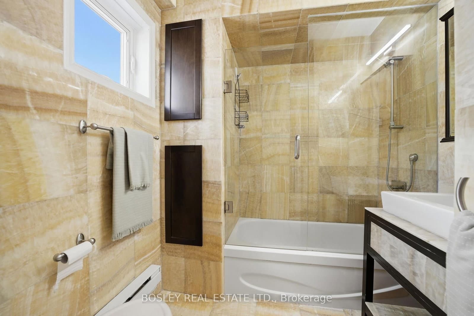 889 Adelaide Street W, Unit B thumbnail 27