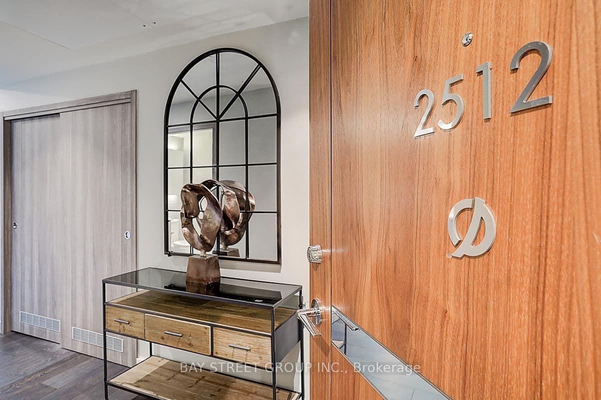 95 Mcmahon Drive, Unit 2512 - Image 1