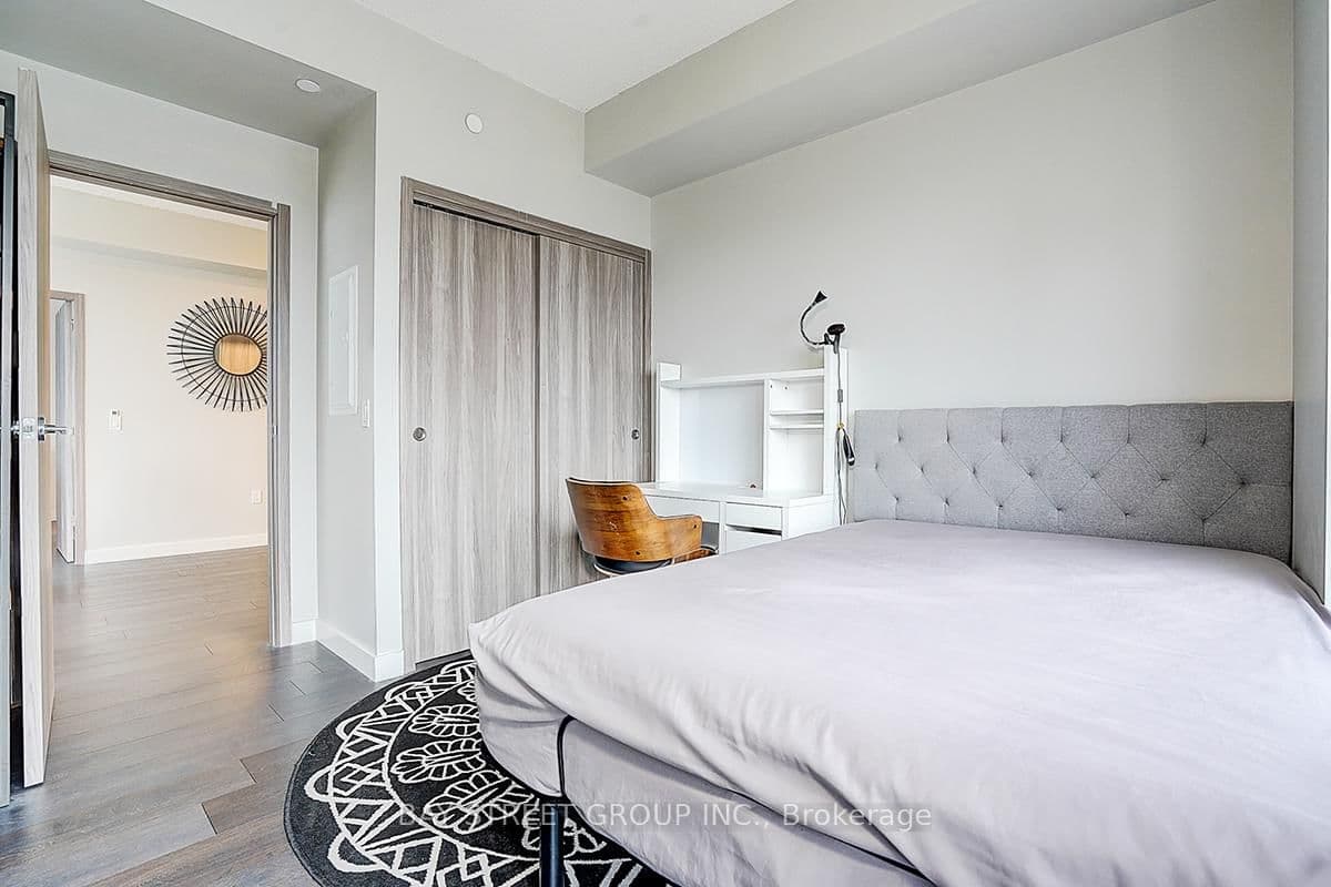 95 Mcmahon Drive, Unit 2512 thumbnail 27