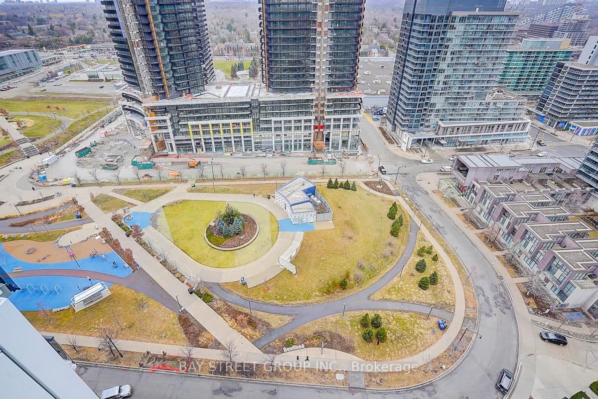 95 Mcmahon Drive, Unit 2512 thumbnail 28