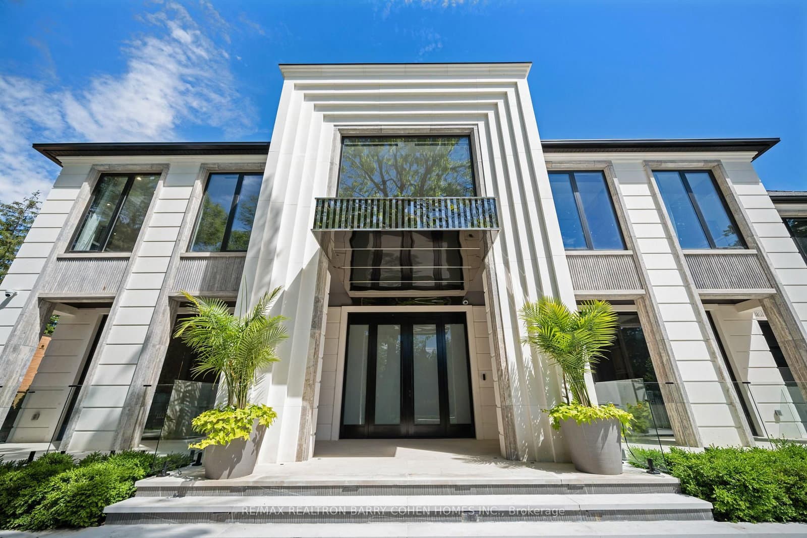 68 Old Colony Road - Image 1