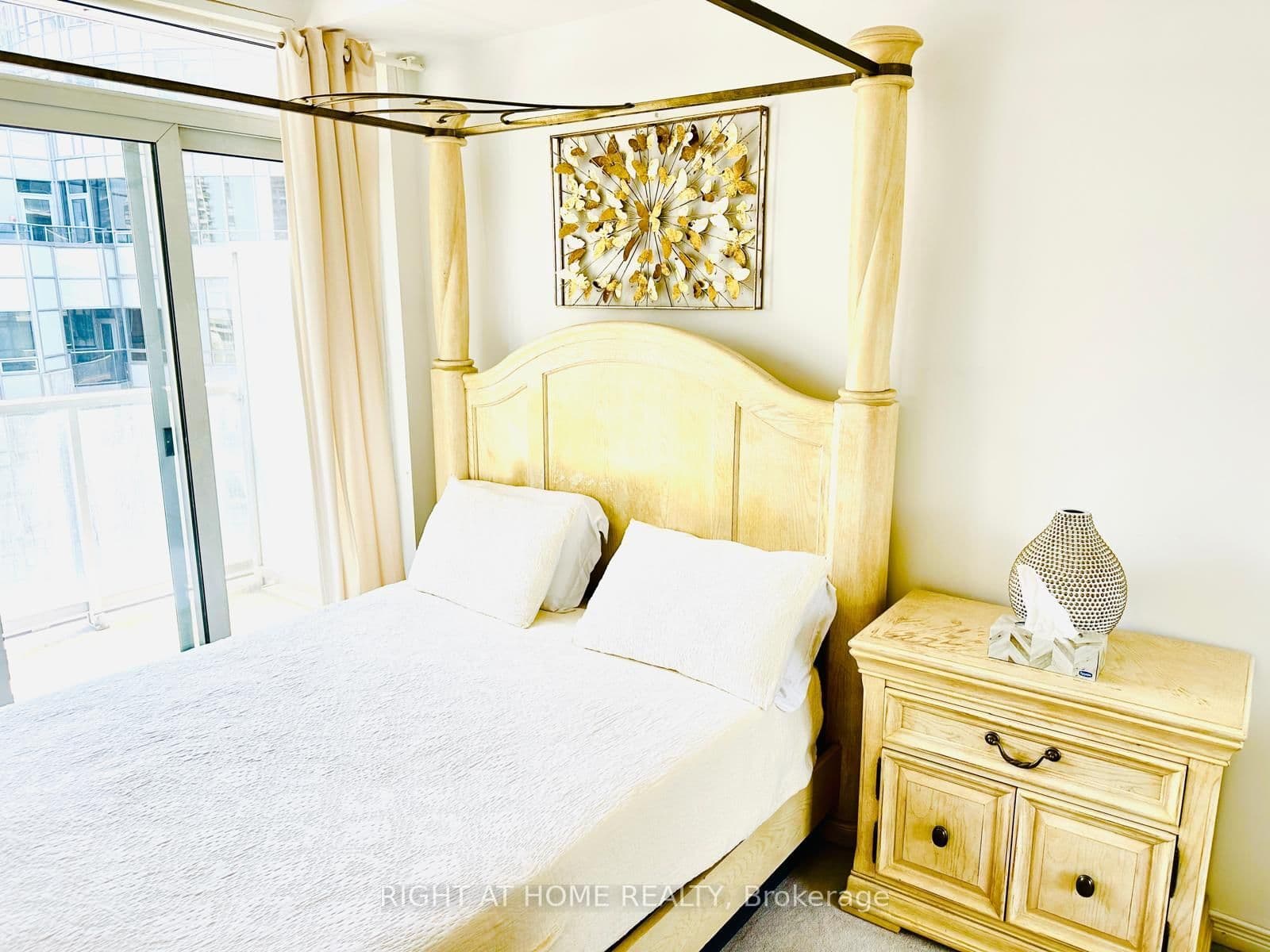352 Front Street W, Unit 1918 thumbnail 13