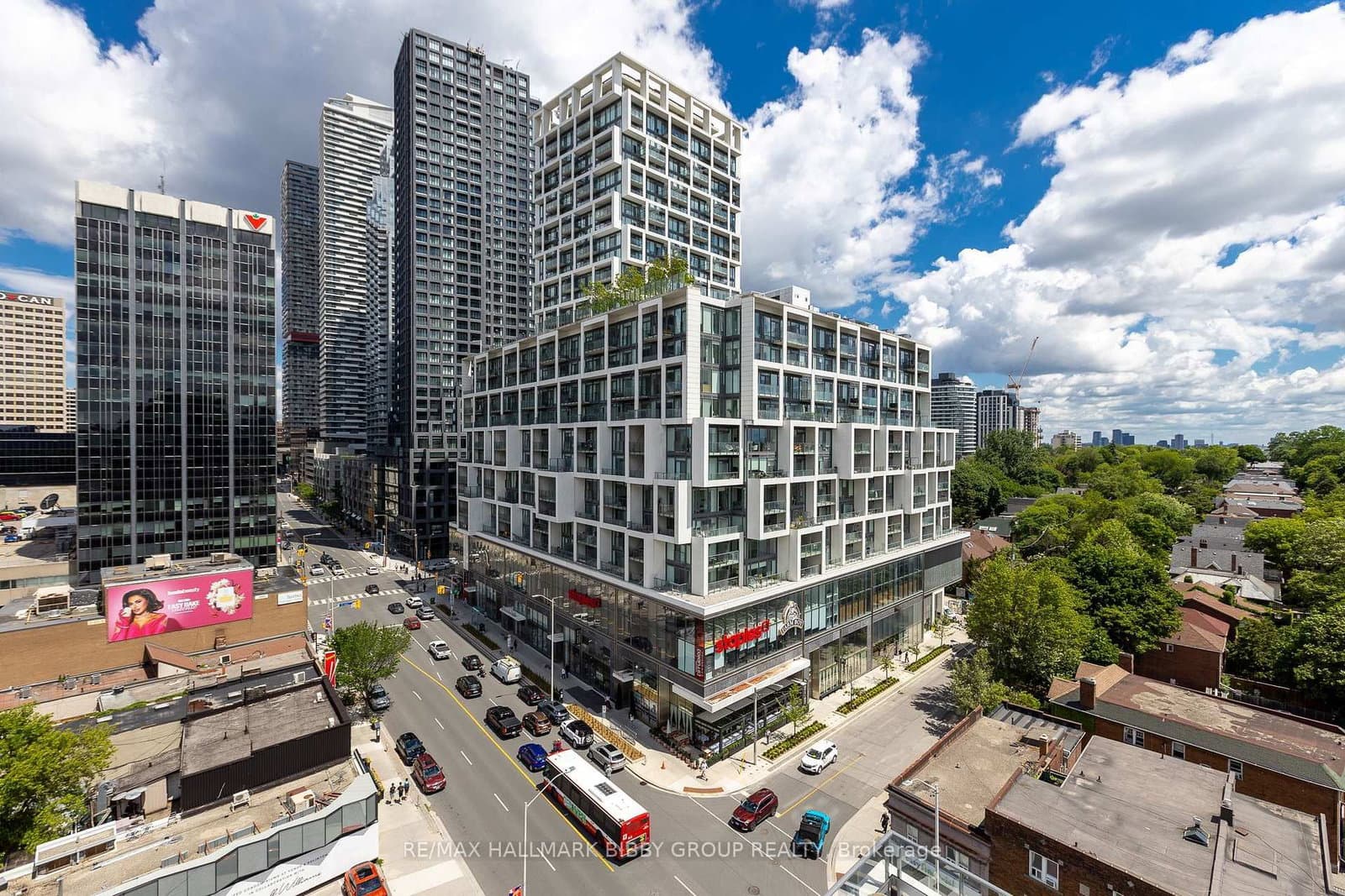 1 Hillsdale Avenue W, Unit 902 thumbnail 45