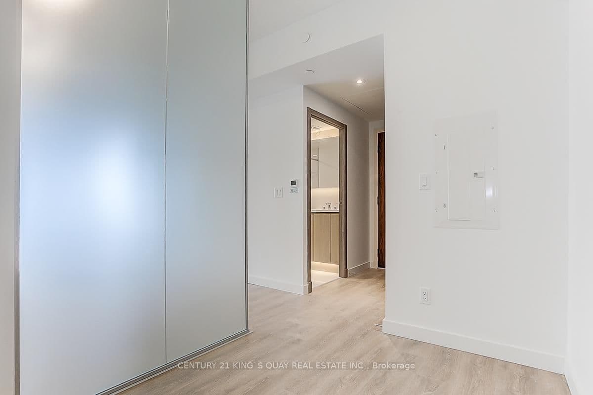 25 Mcmahon Drive, Unit 601 thumbnail 28