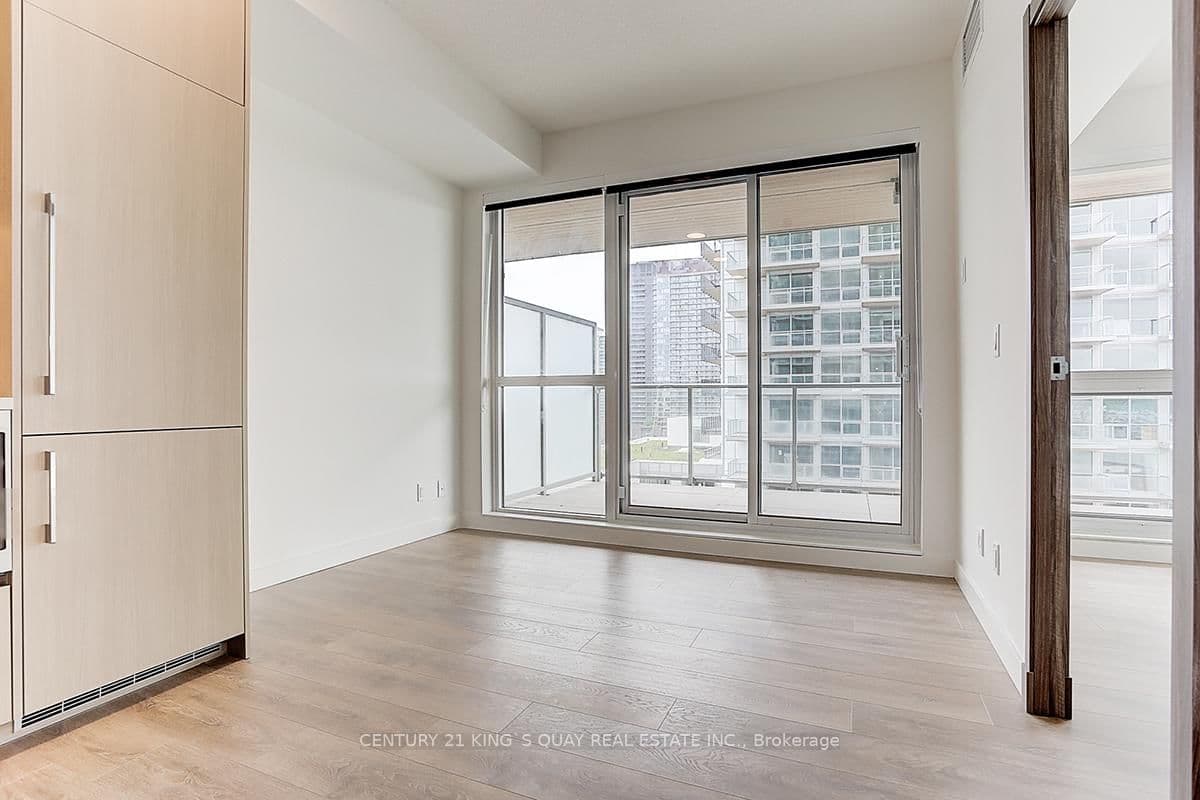25 Mcmahon Drive, Unit 601 thumbnail 30