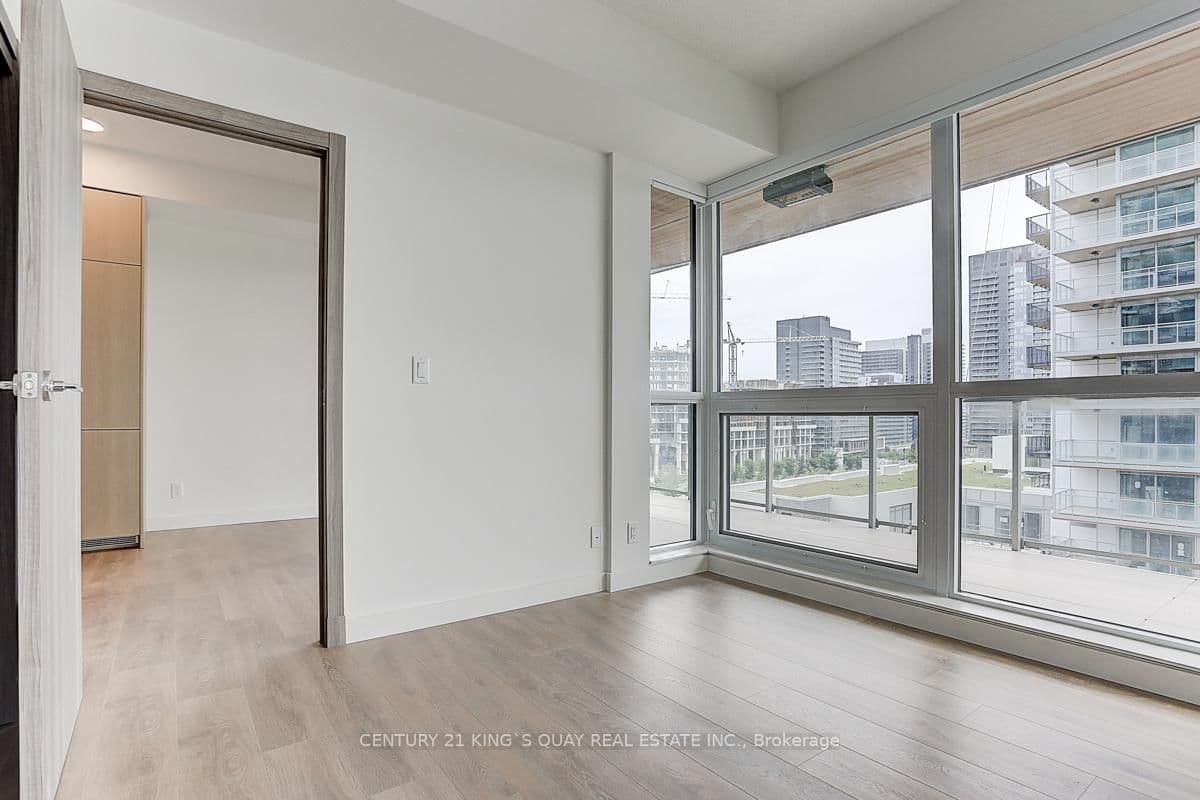25 Mcmahon Drive, Unit 601 thumbnail 37