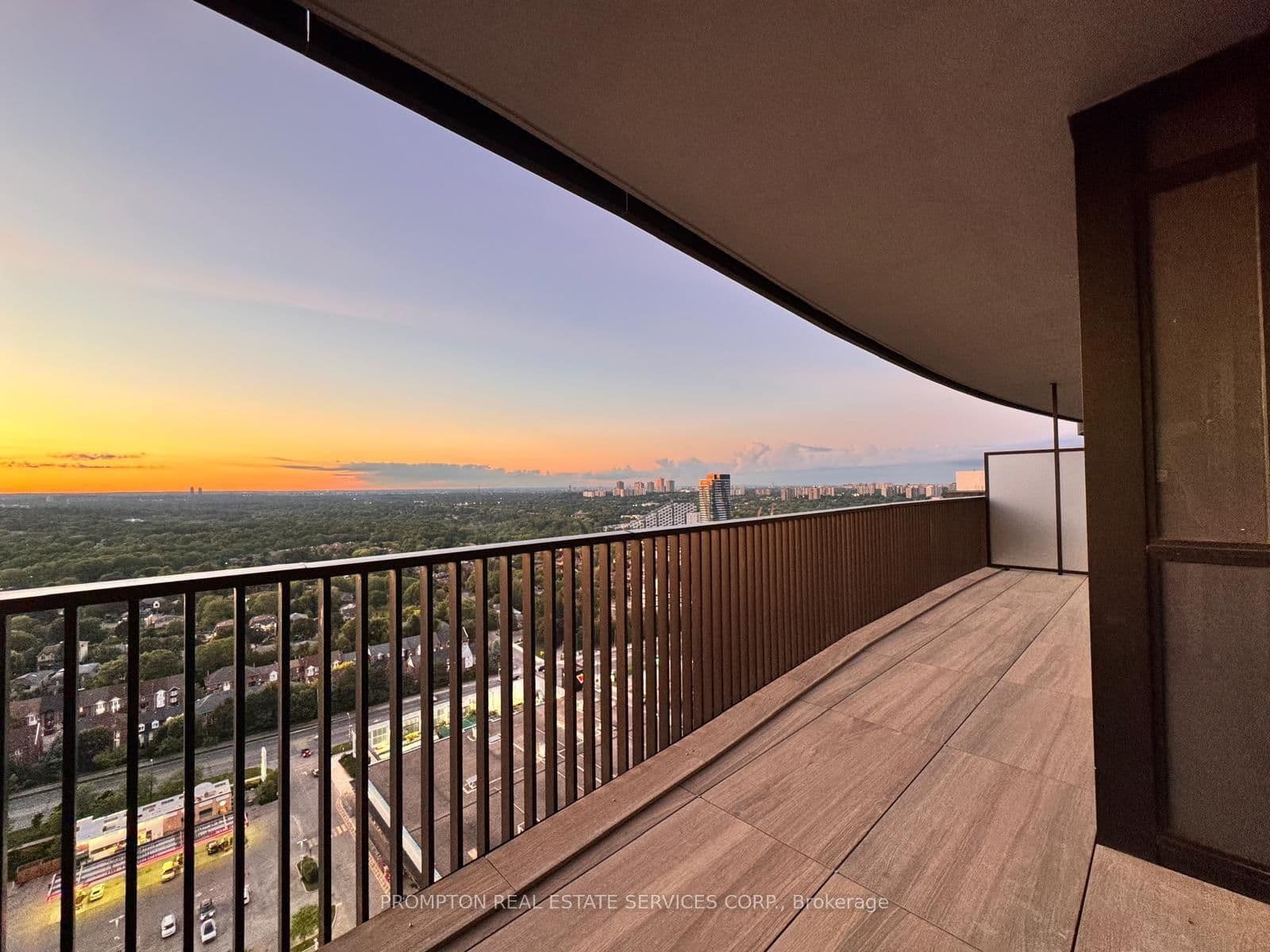 68 Esther Shiner Boulevard, Unit 2906 thumbnail 15