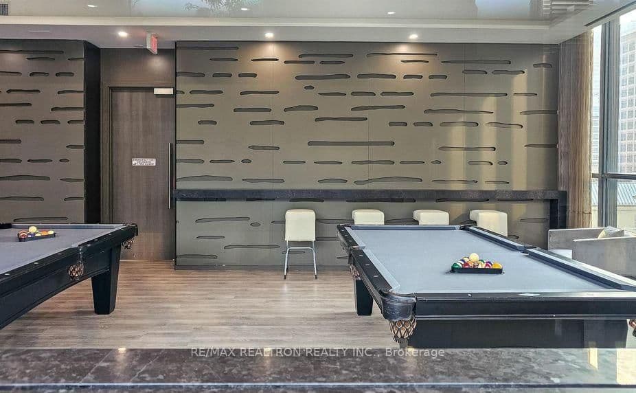 101 Charles Street E, Unit 1311 thumbnail 34