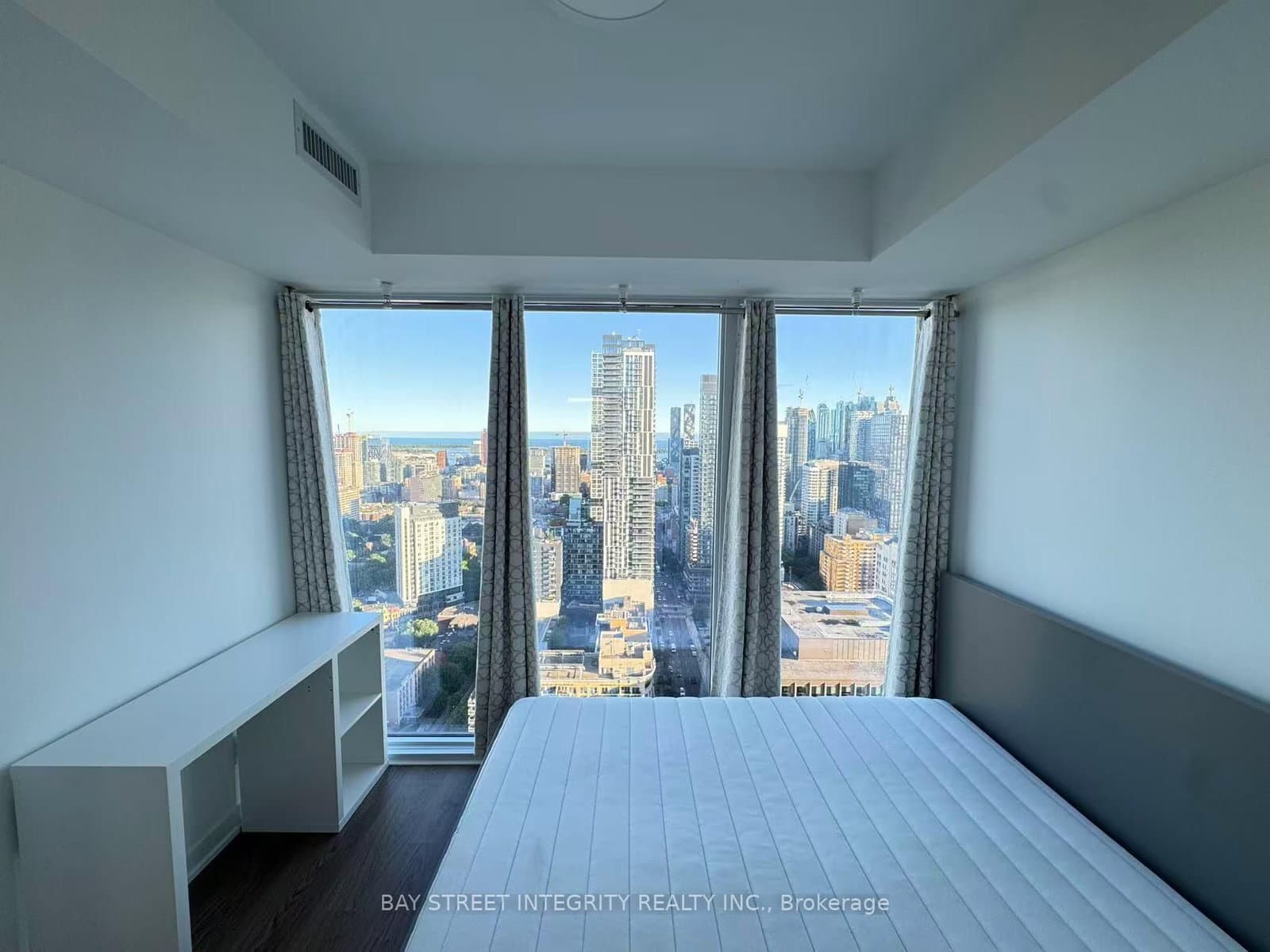 319 Jarvis Street, Unit 3801 thumbnail 5