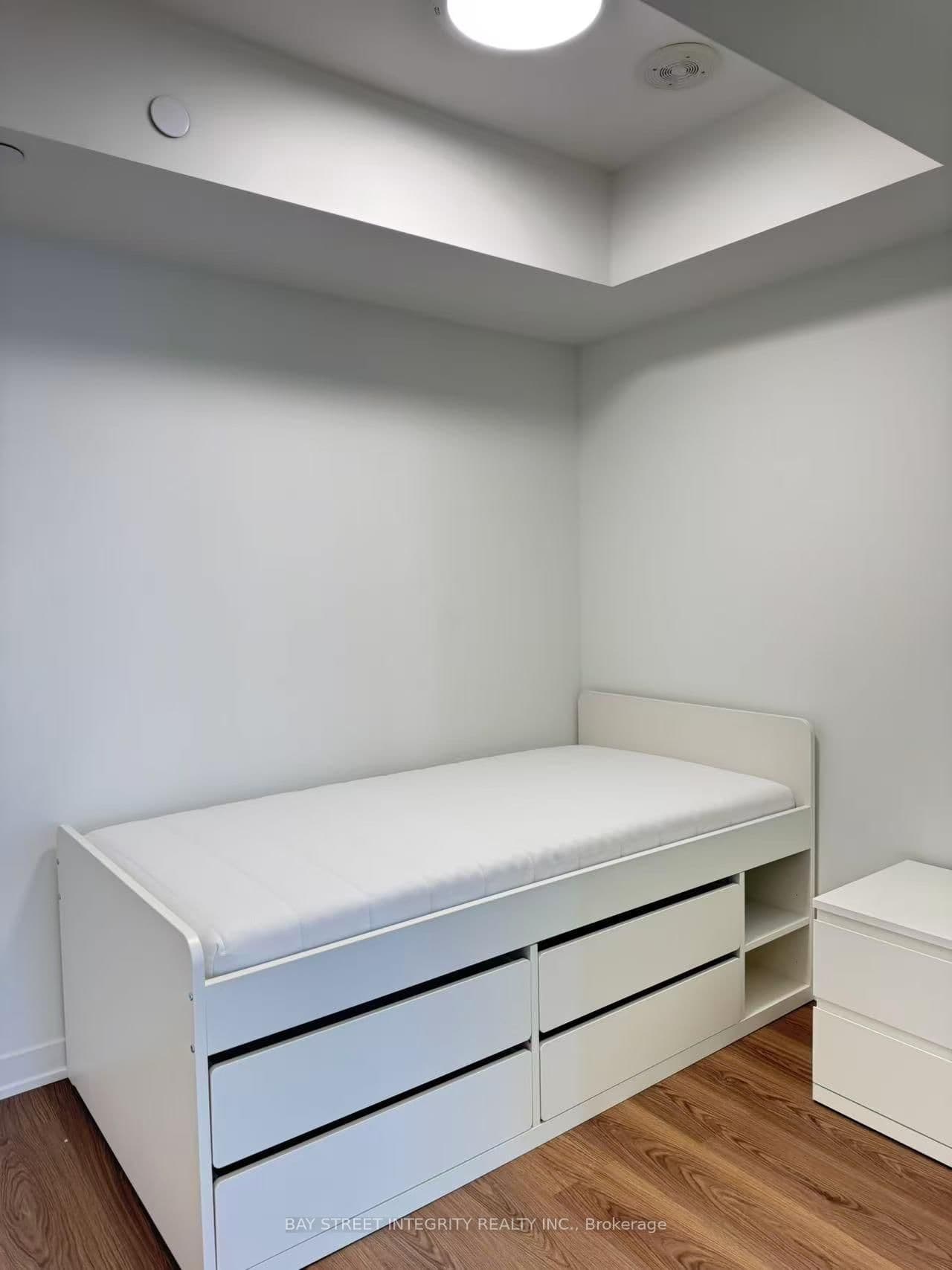 319 Jarvis Street, Unit 3801 thumbnail 8