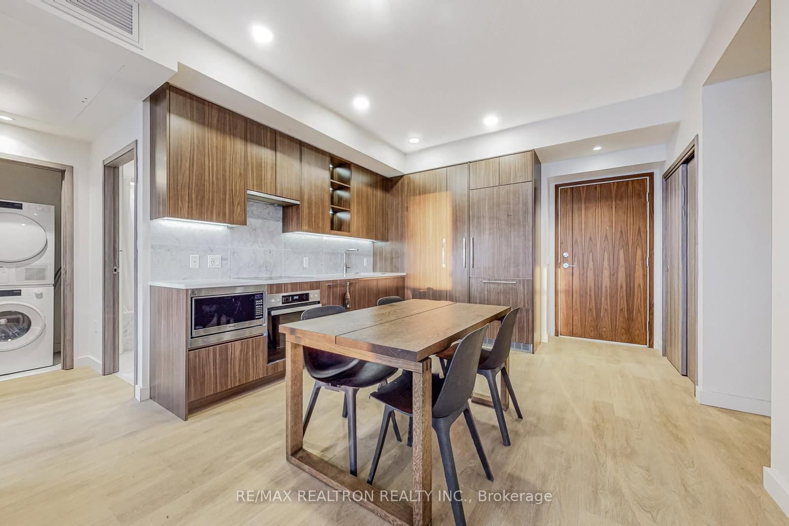 85 Mcmahon Drive, Unit 3106 thumbnail 11