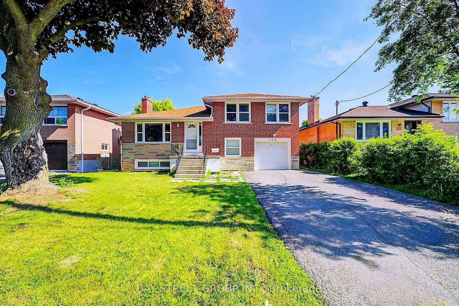 125 Connaught Avenue - Image 1
