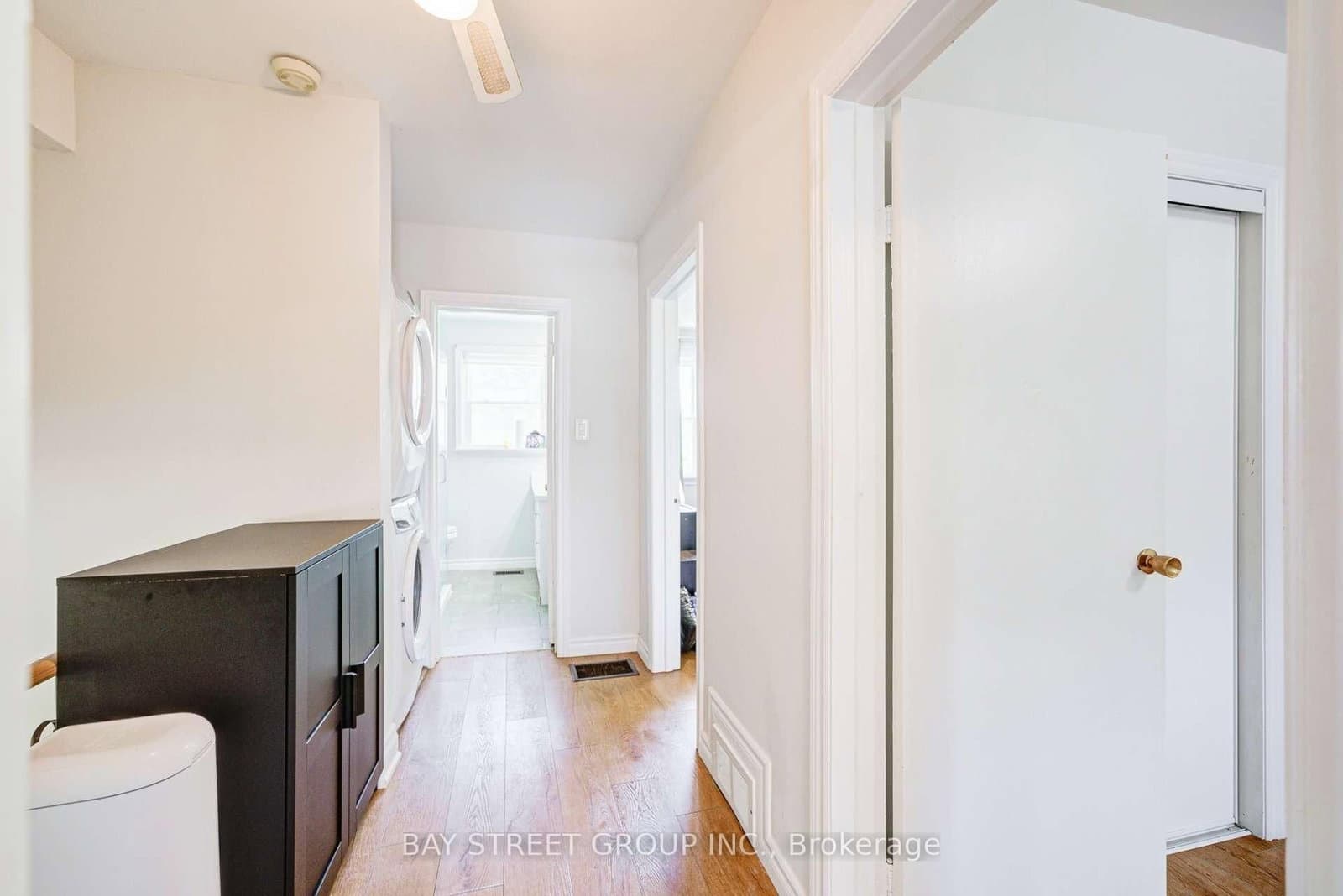 125 Connaught Avenue thumbnail 14