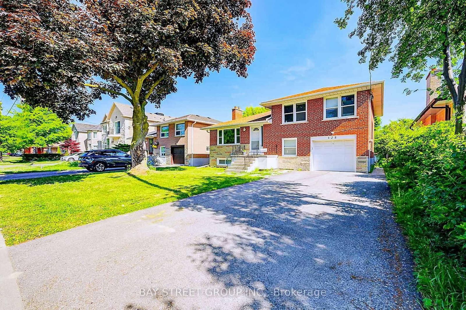 125 Connaught Avenue thumbnail 2