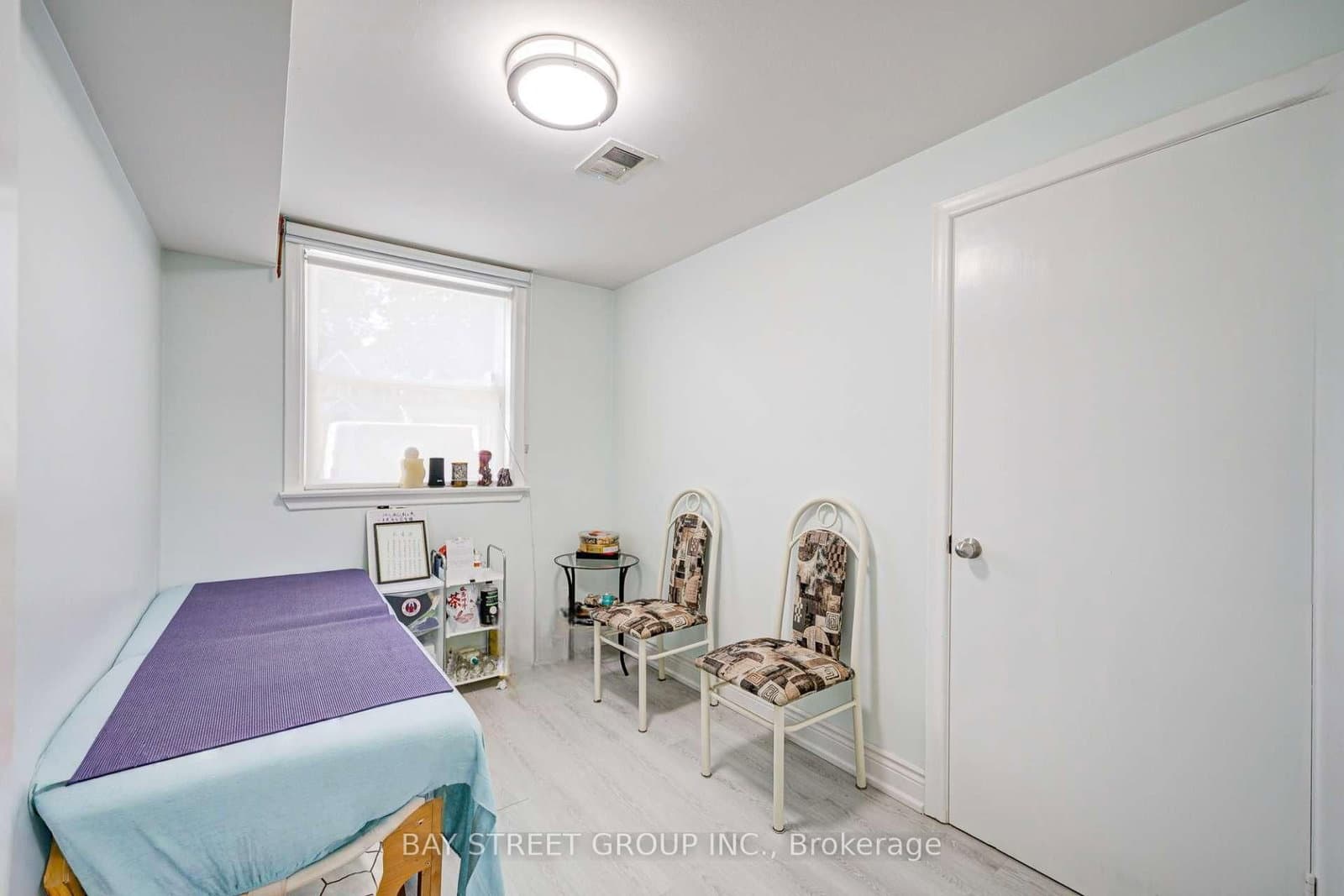 125 Connaught Avenue thumbnail 29