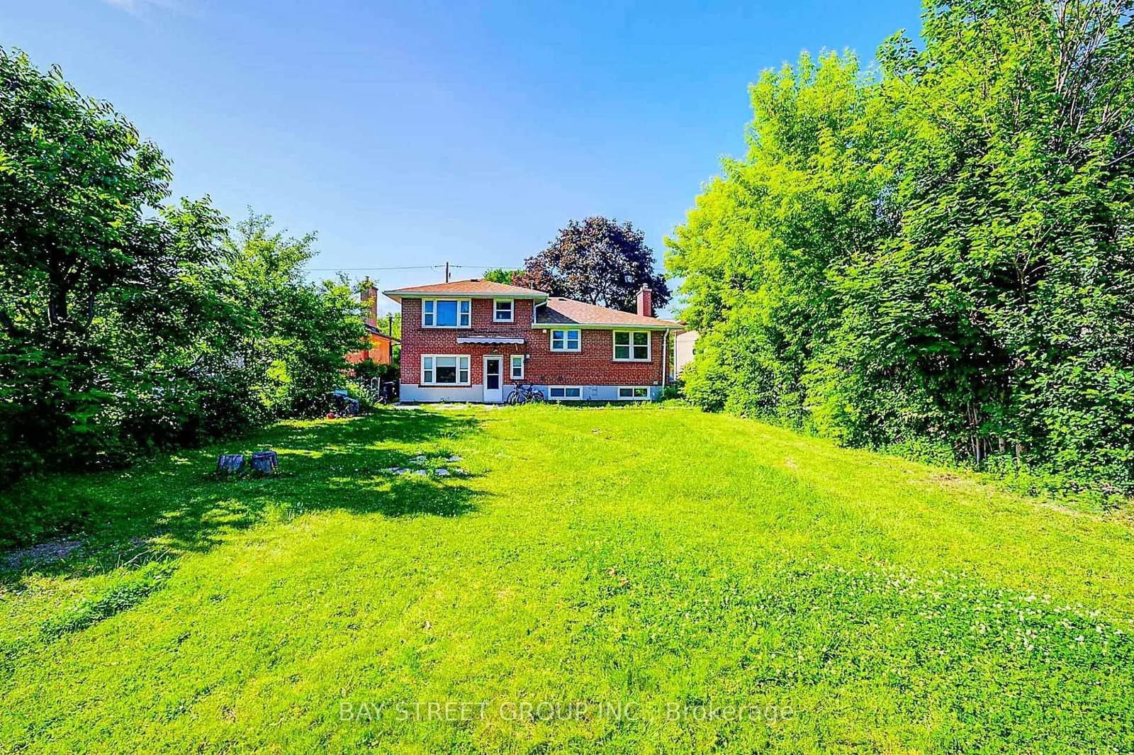 125 Connaught Avenue thumbnail 39