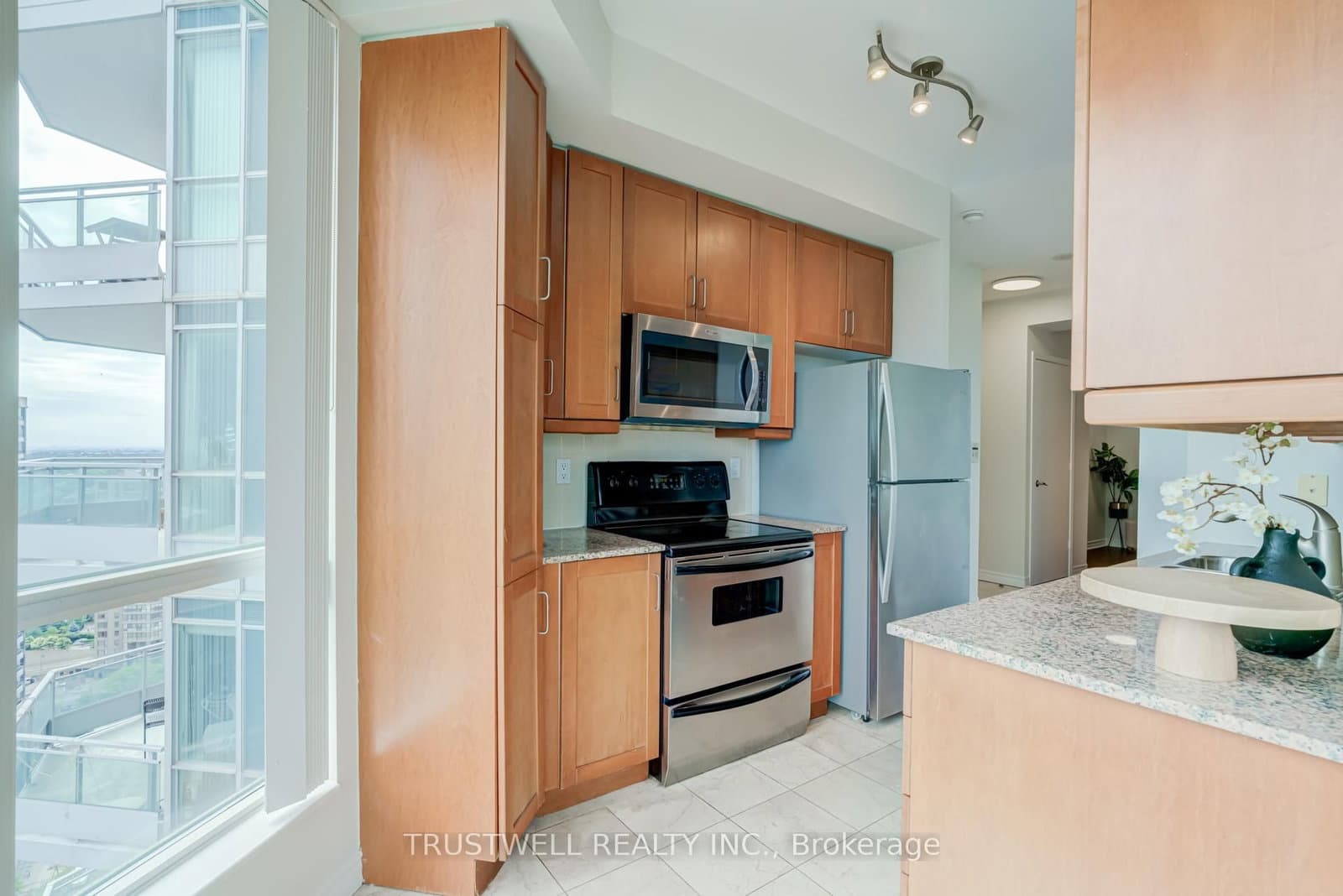 60 Byng Avenue, Unit 2210 thumbnail 7