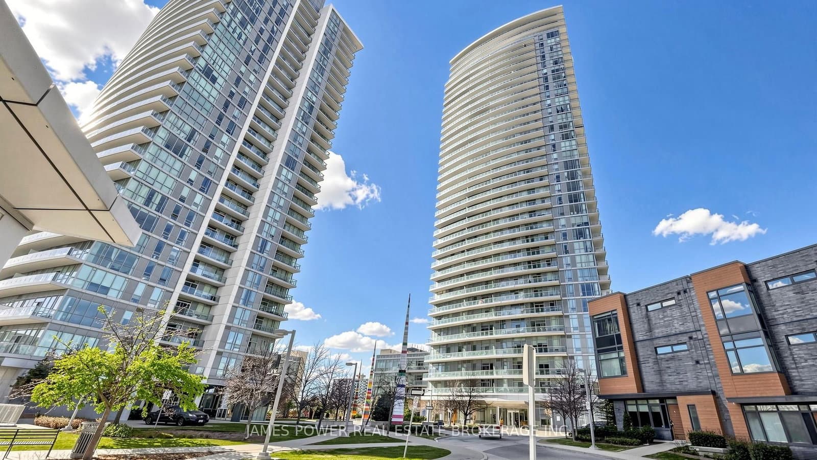 70 Forest Manor Road, Unit 1408 thumbnail 3