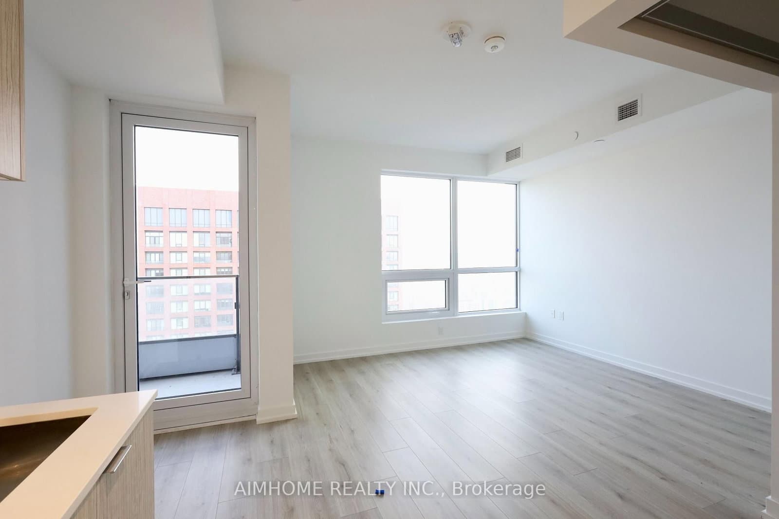 395 Bloor Street E, Unit 5011 thumbnail 7