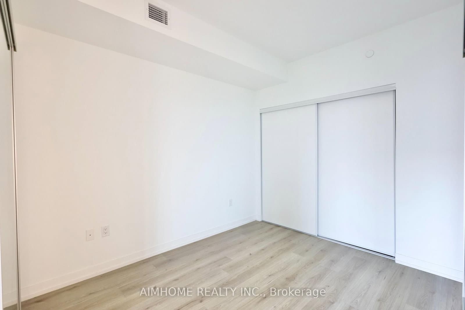 395 Bloor Street E, Unit 5011 thumbnail 9