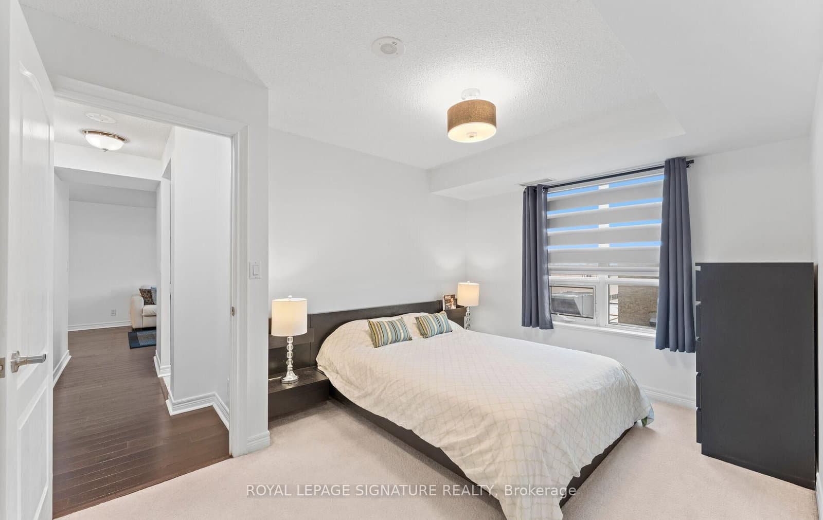 212 Eglinton Avenue E, Unit 1411 thumbnail 14