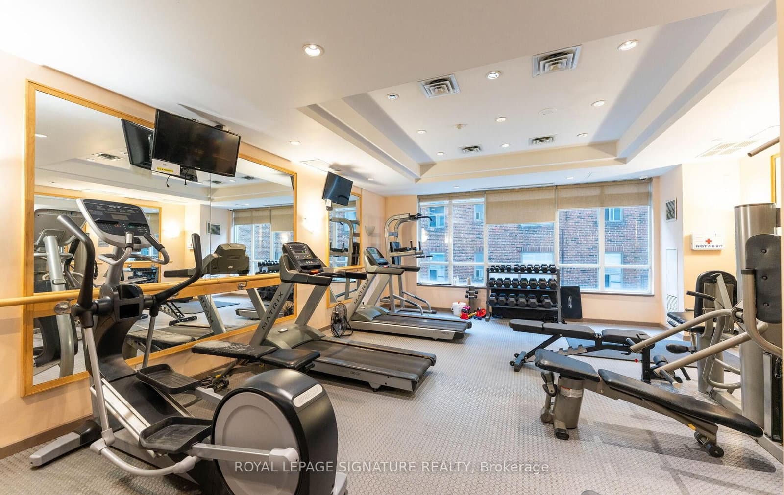 212 Eglinton Avenue E, Unit 1411 thumbnail 26