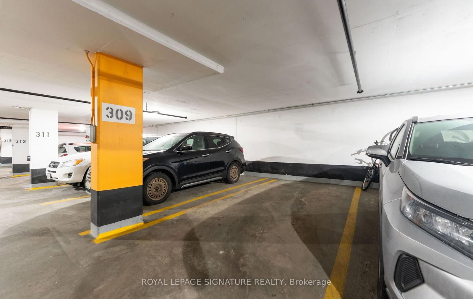 212 Eglinton Avenue E, Unit 1411 thumbnail 34