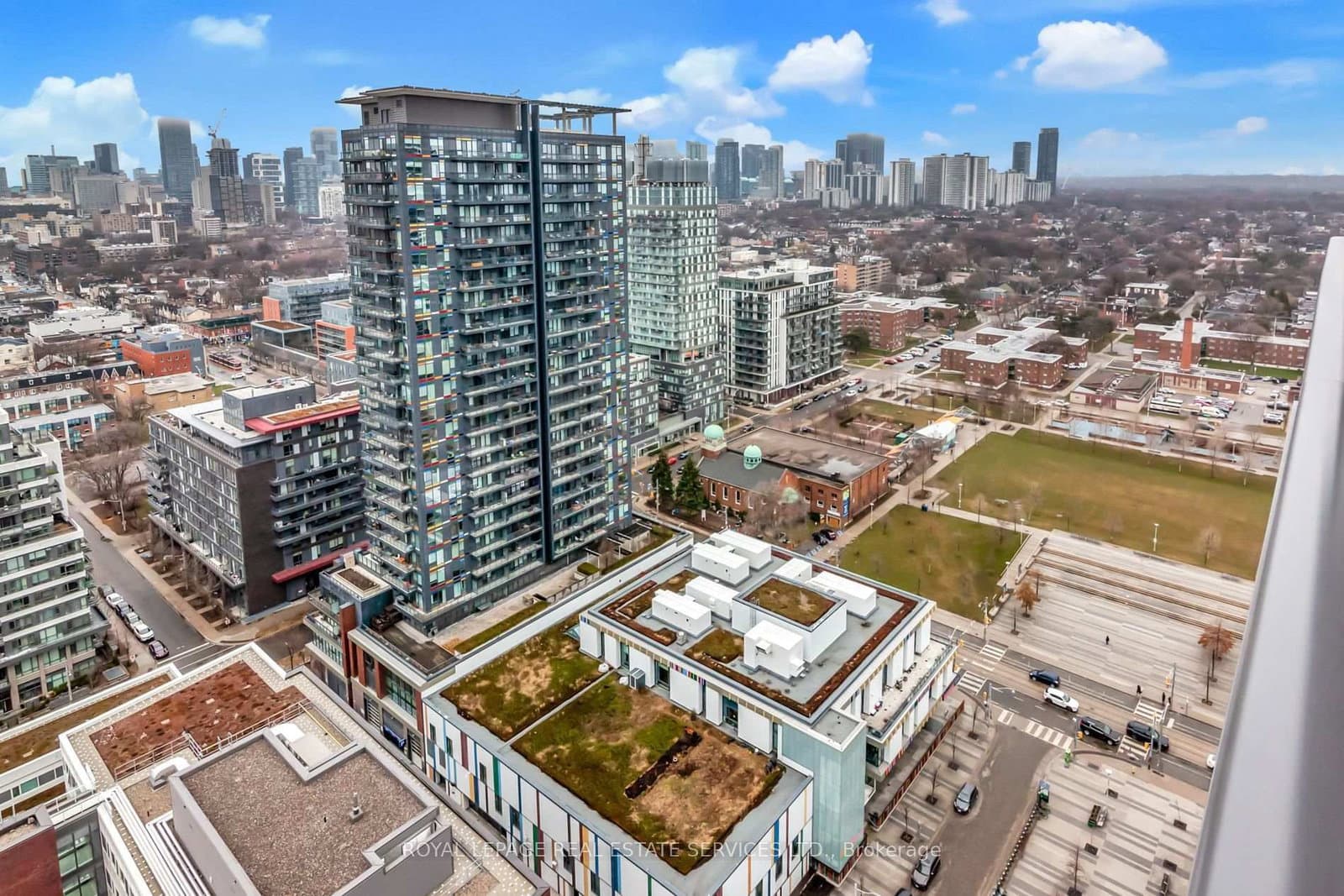 55 Regent Park Boulevard, Unit 2607 thumbnail 24