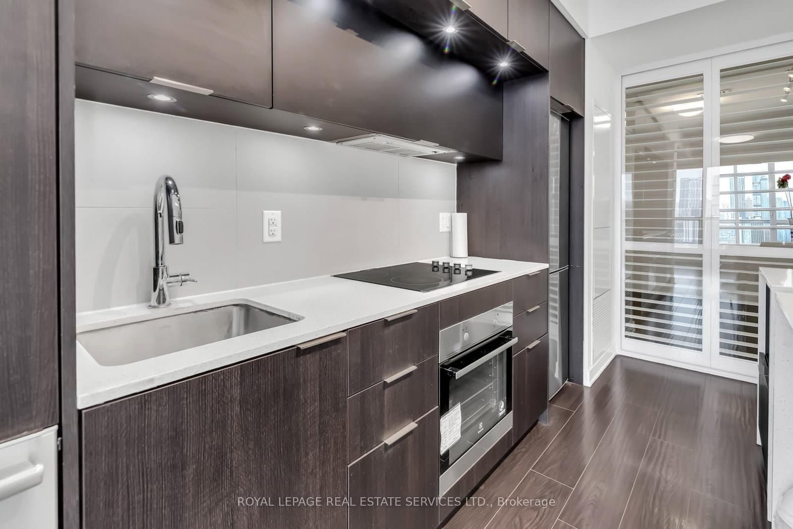 55 Regent Park Boulevard, Unit 2607 thumbnail 4